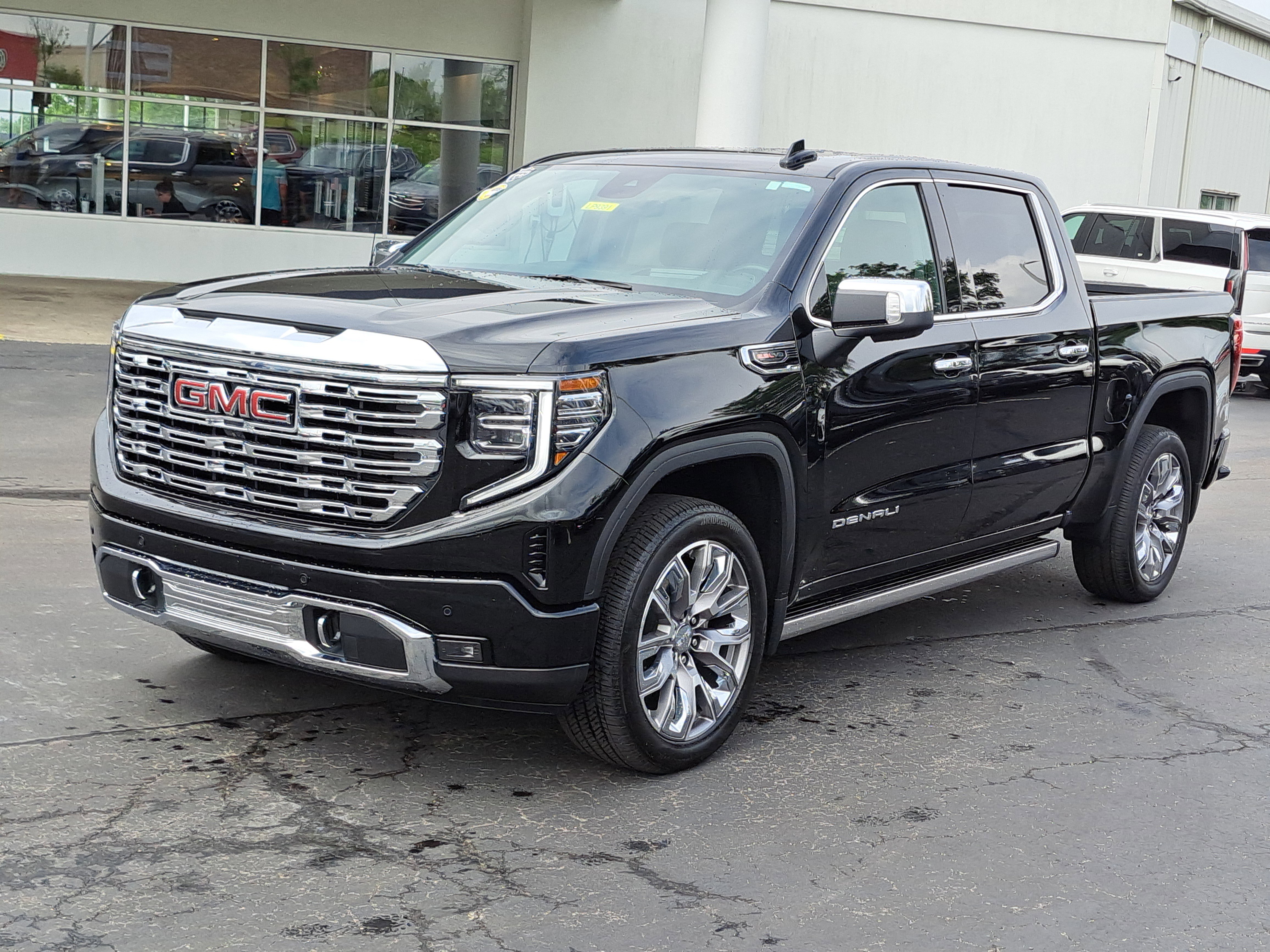 Certified 2023 GMC Sierra 1500 Denali image 2