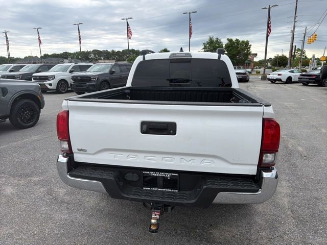 Used 2020 Toyota Tacoma SR5 AWD/4WD image 6