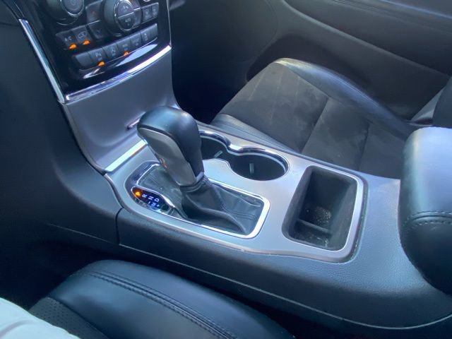 Used 2021 Jeep Grand Cherokee Laredo X image 25