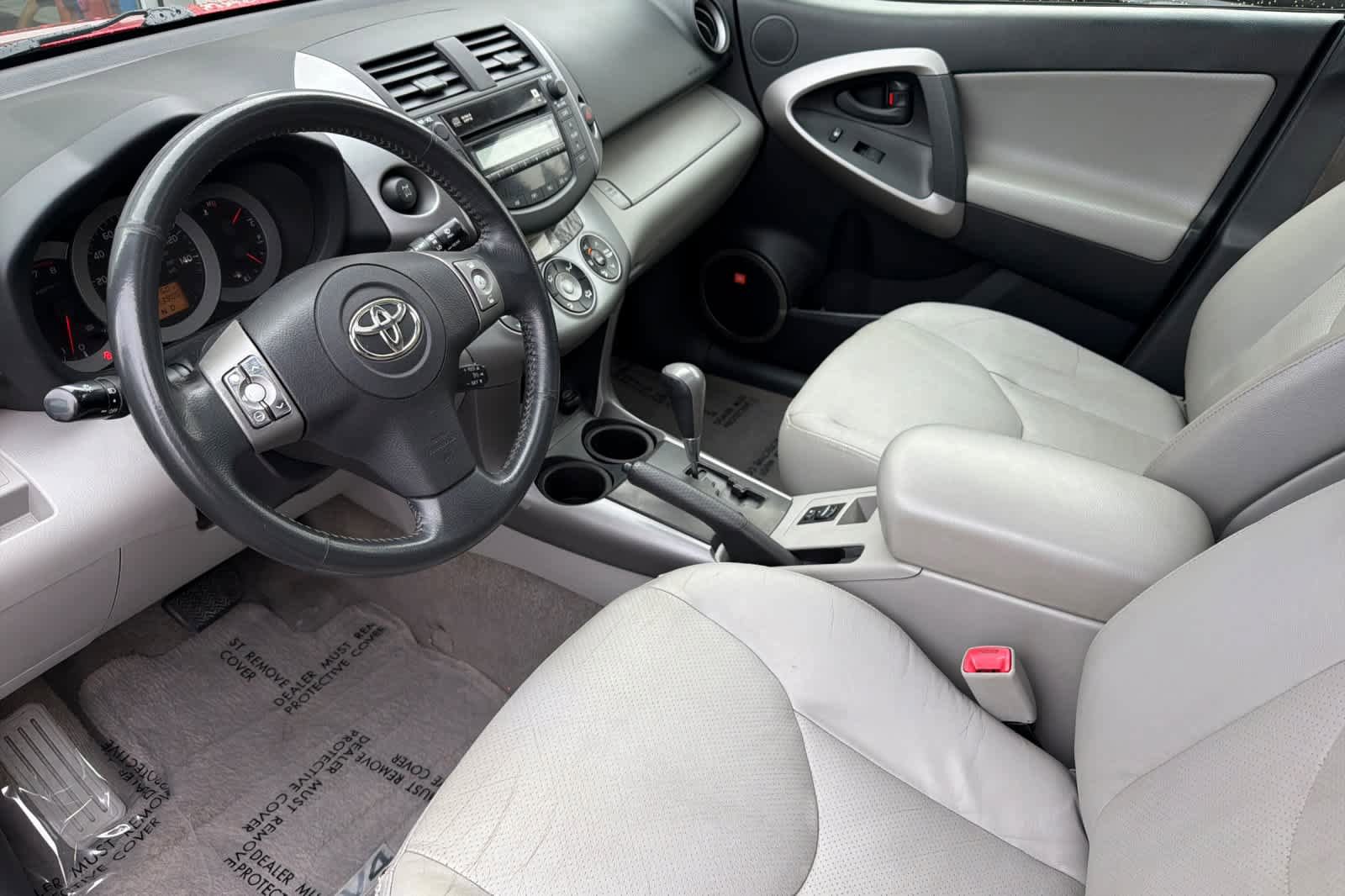 Used 2007 Toyota RAV4 Limited image 13