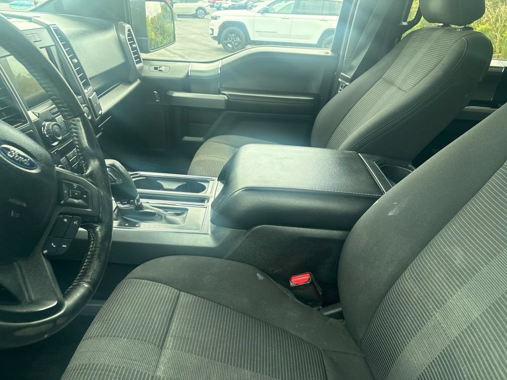 Used 2017 Ford F150 XLT w/ Equipment Group 302A Luxury AWD/4WD image 24