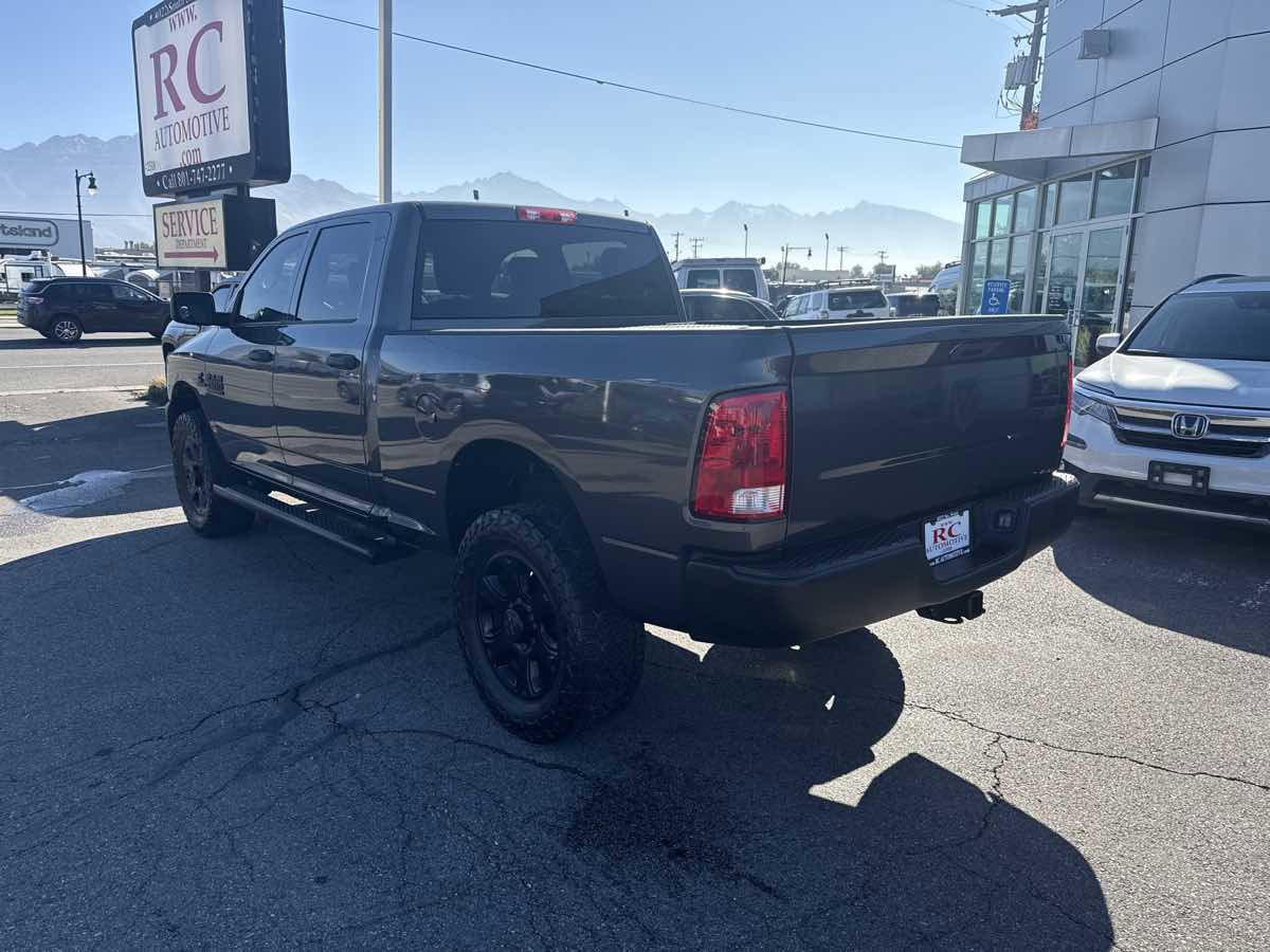 Used 2018 RAM 2500 Tradesman w/ Chrome Appearance Group AWD/4WD image 8