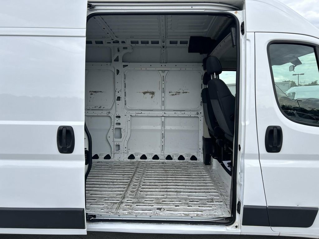 Used 2014 RAM ProMaster 2500 w/ Interior Convenience Group FWD image 15