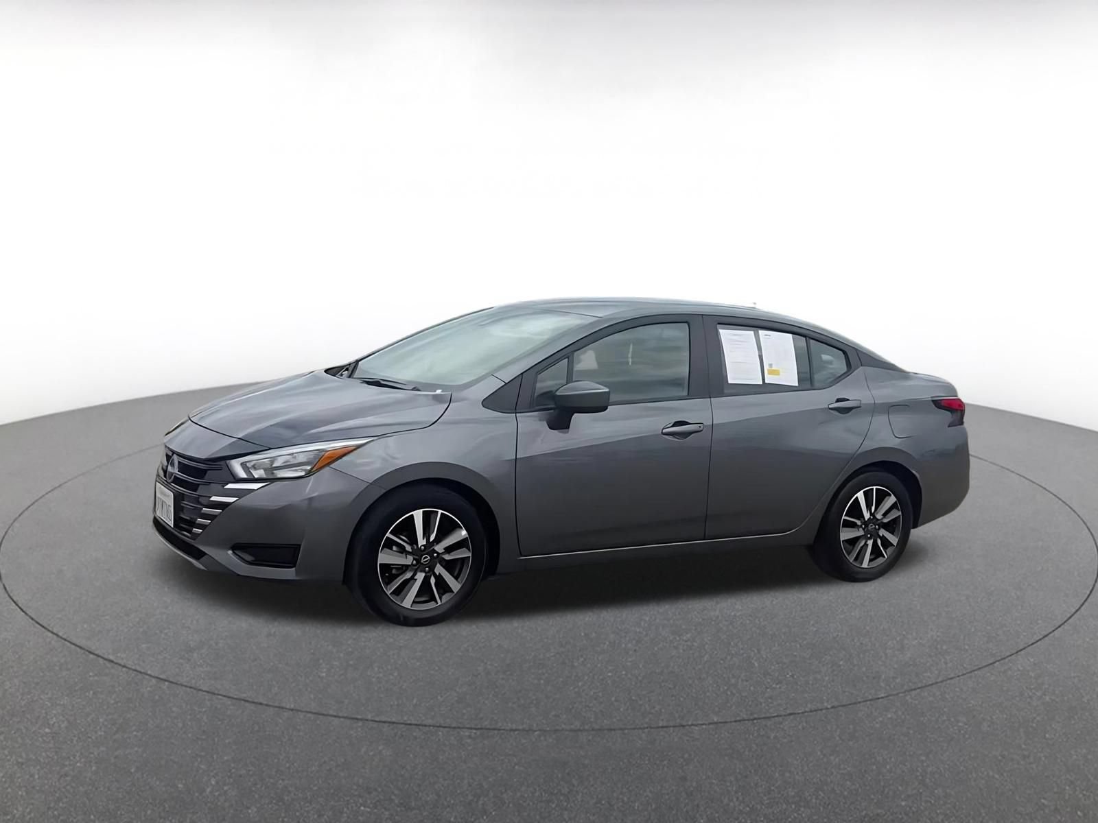 Used 2025 Nissan Versa SV FWD image 8