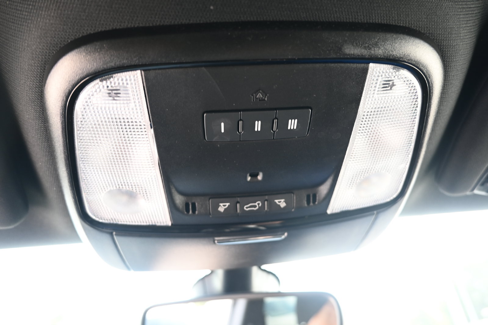 Used 2025 Dodge Durango GT AWD/4WD image 21