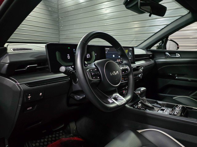 Used 2025 Kia K5 GT-Line FWD image 10