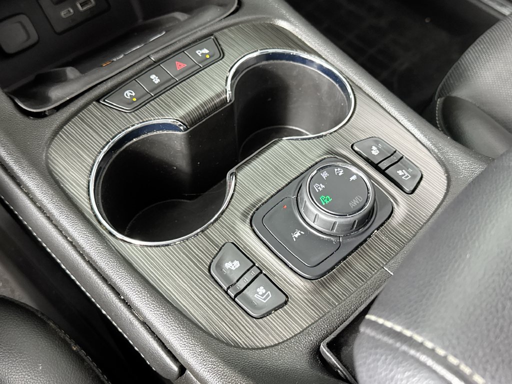 Used 2023 GMC Acadia SLT w/ Elevation Edition AWD/4WD image 27