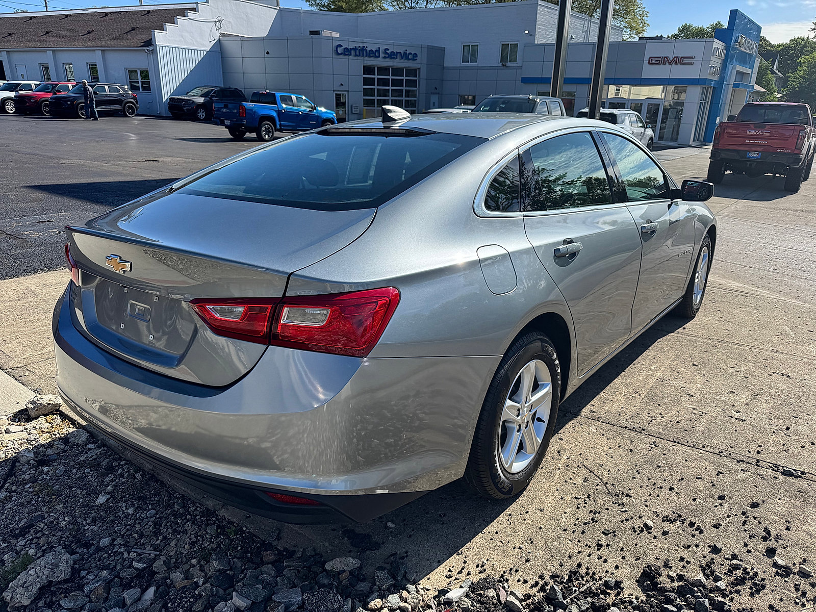 Used 2024 Chevrolet Malibu LS FWD image 5