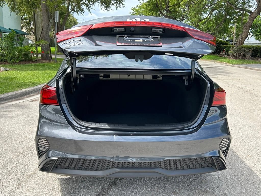 Used 2024 Kia Forte LXS w/ LXS Technology Package FWD image 34