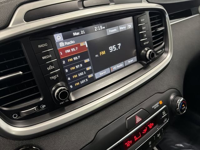 Used 2019 Kia Sorento SX image 26