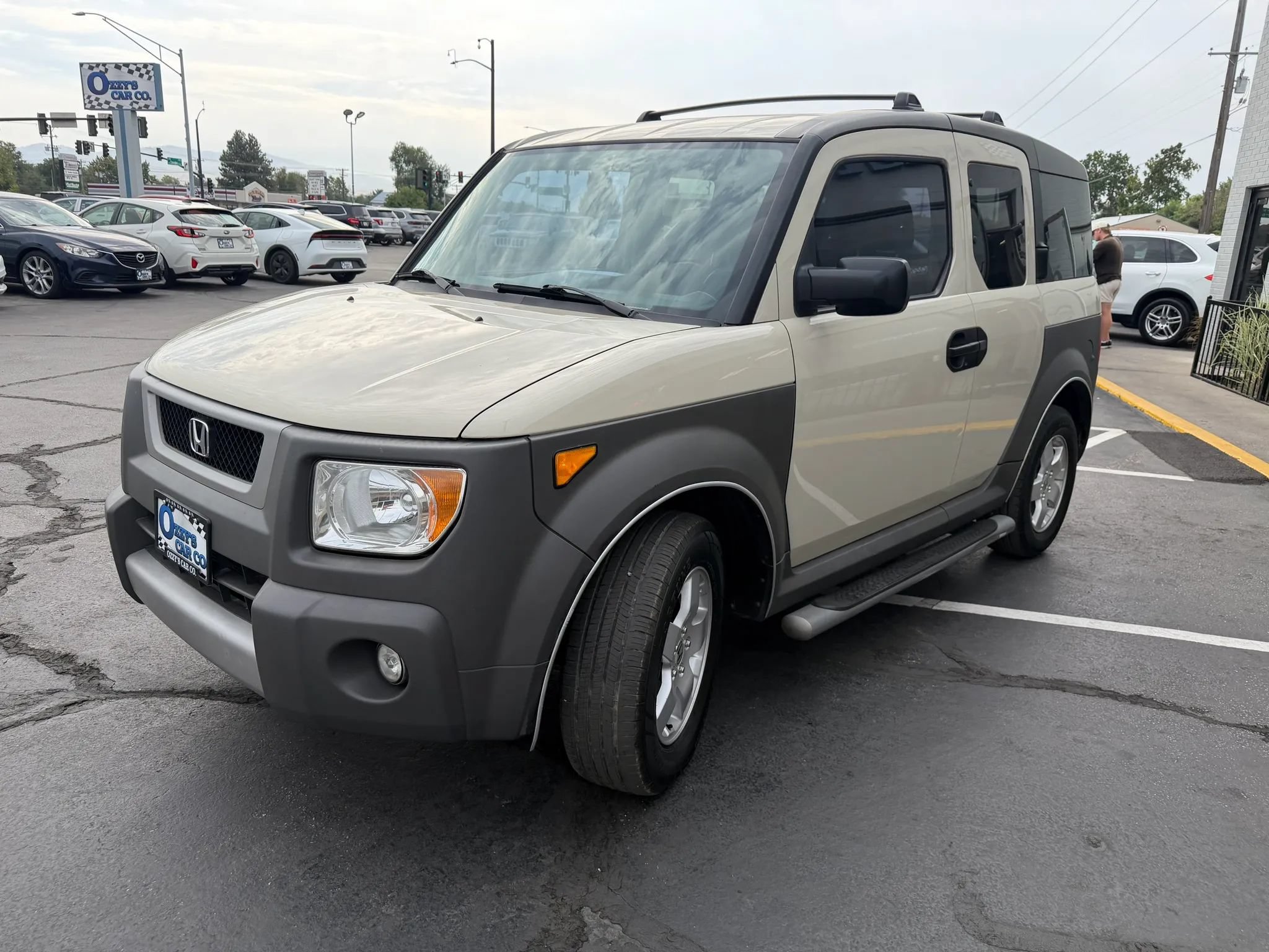 Used 2005 Honda Element LX image 3