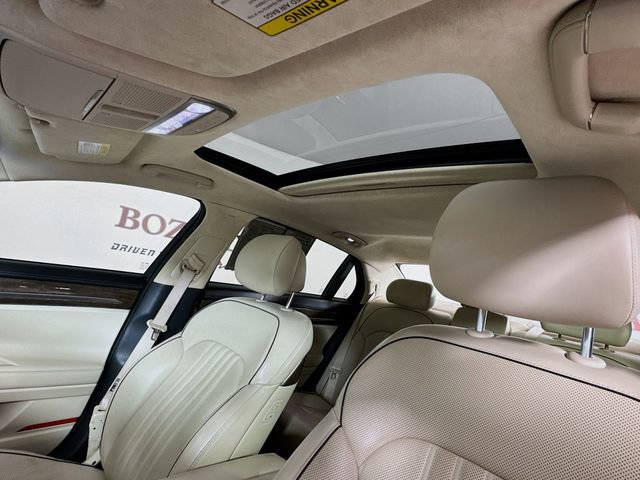 Used 2017 Genesis G90 3.3T Premium image 27