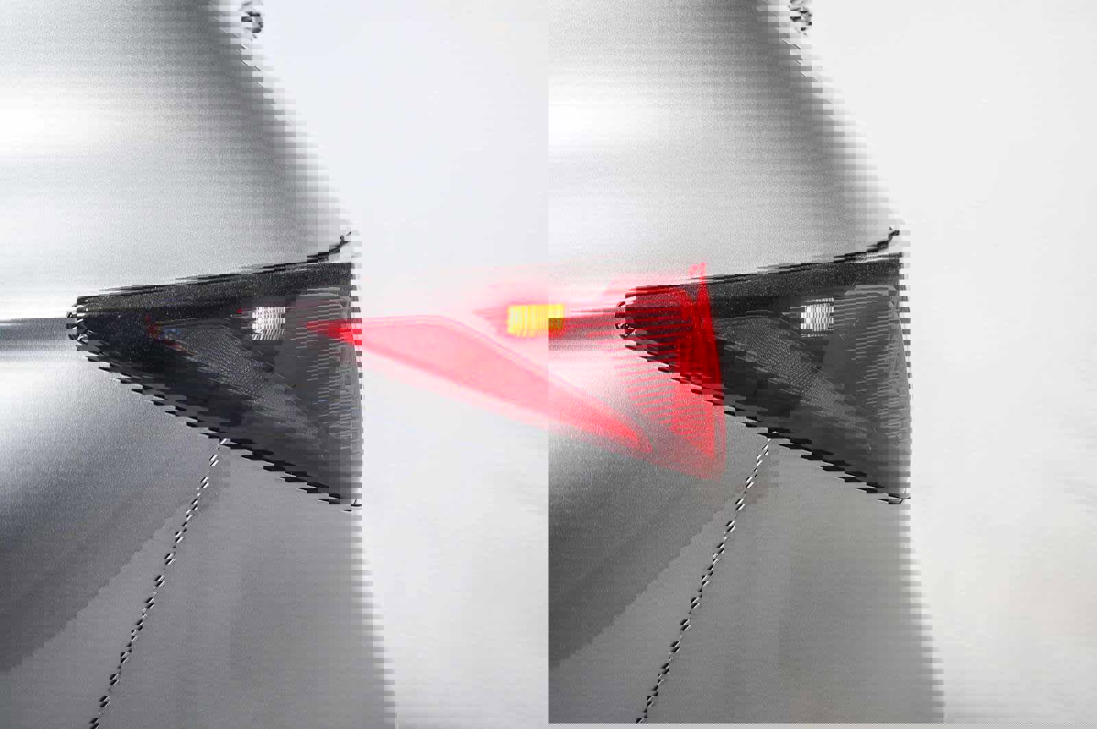 Used 2025 Acura MDX SH-AWD image 6