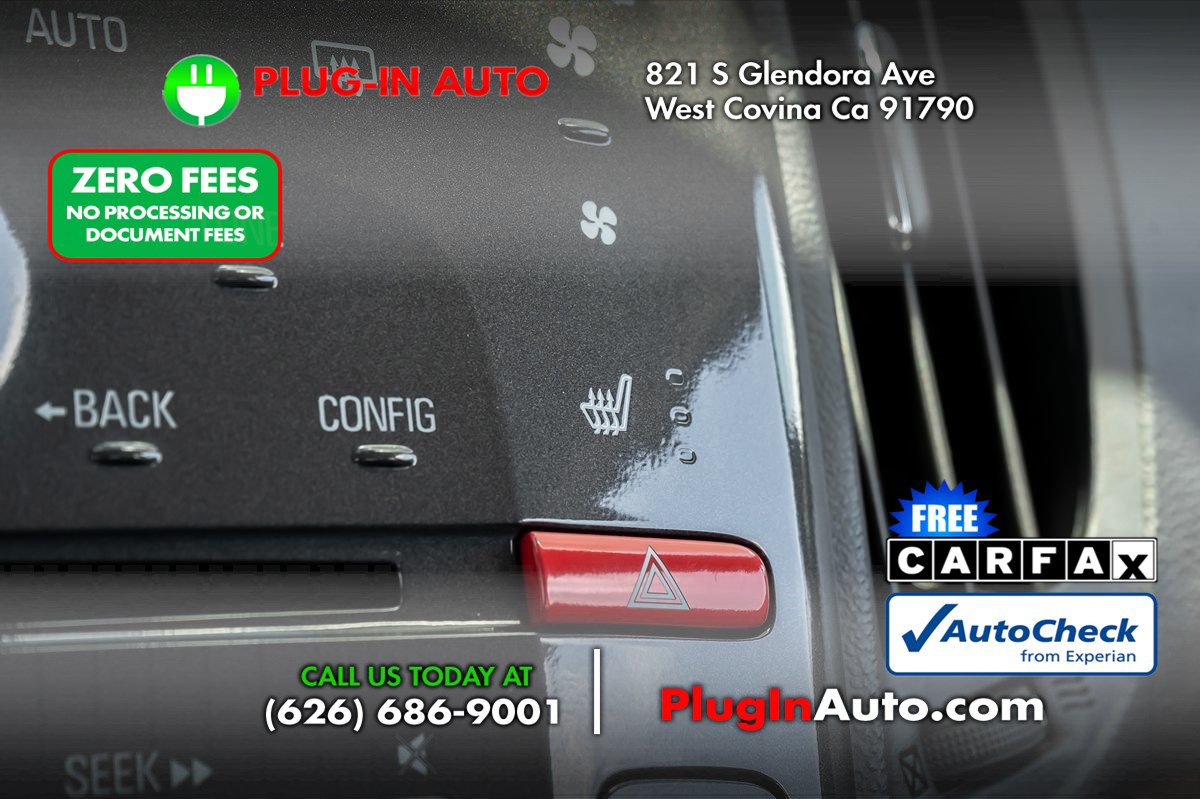 Used 2014 Chevrolet Volt Premium w/ Premium Trim Package FWD image 23
