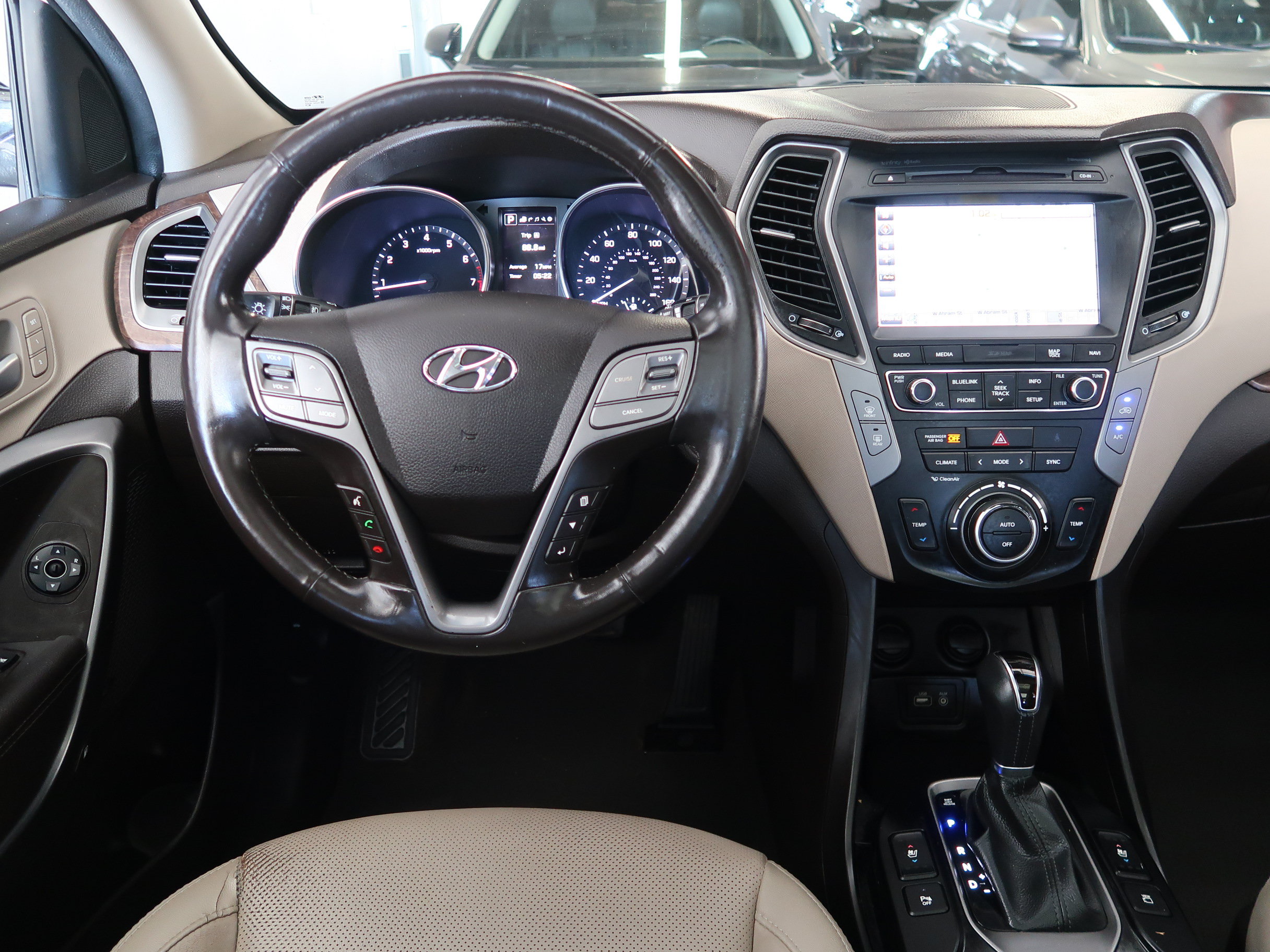 Used 2018 Hyundai Santa Fe Sport w/ 2.4L Tech Package 04 FWD image 13