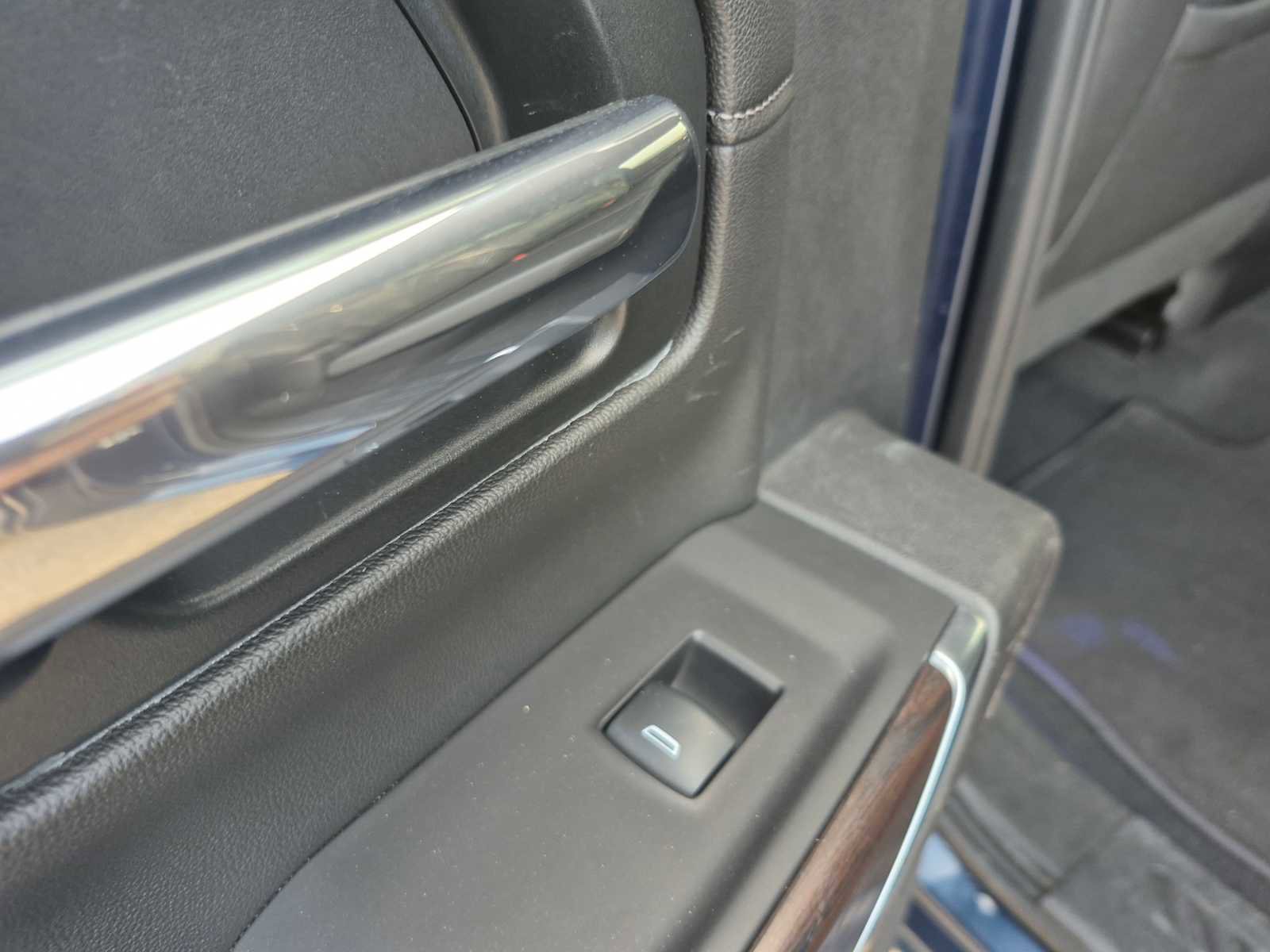 Used 2019 GMC Sierra 1500 SLT w/ SLT Premium Plus Package image 27