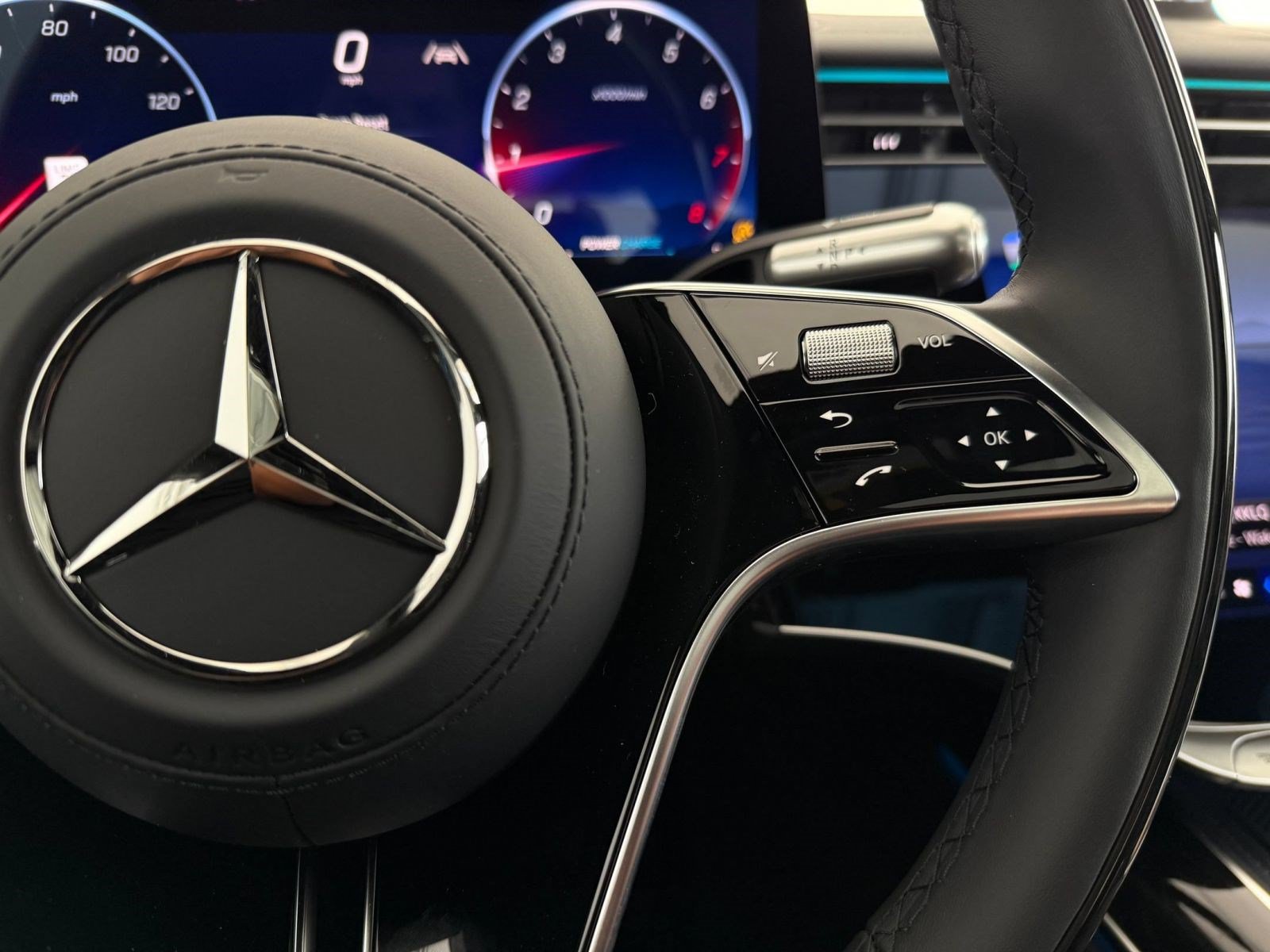 New 2027 Mercedes-Benz S 580 4MATIC Sedan image 14