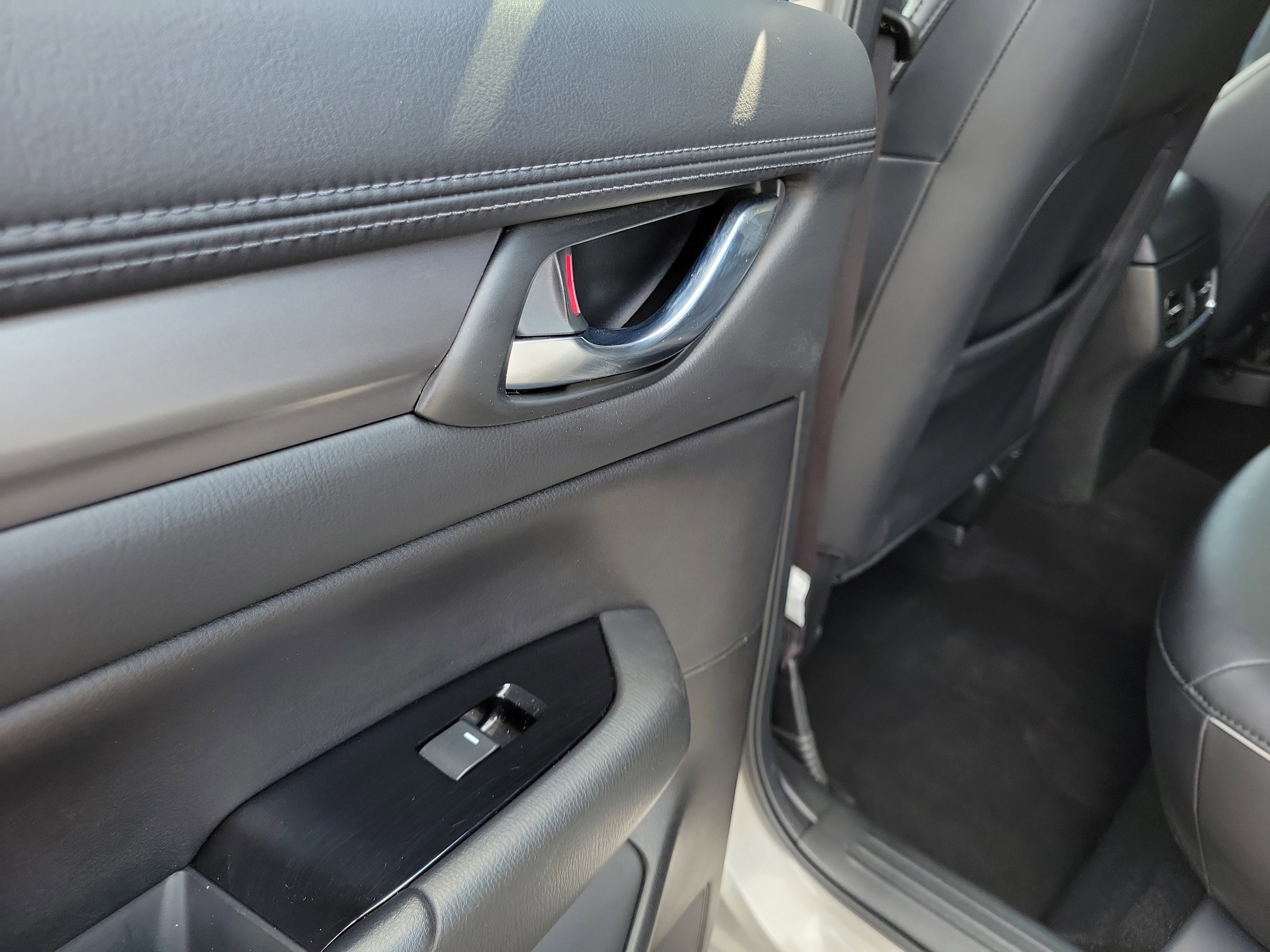 Used 2024 MAZDA CX-5 AWD 2.5 S w/ Select Package image 13