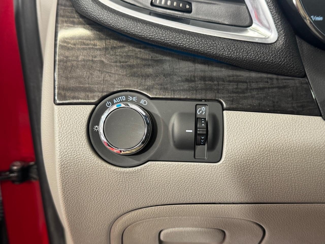 Used 2016 Buick Encore FWD image 16