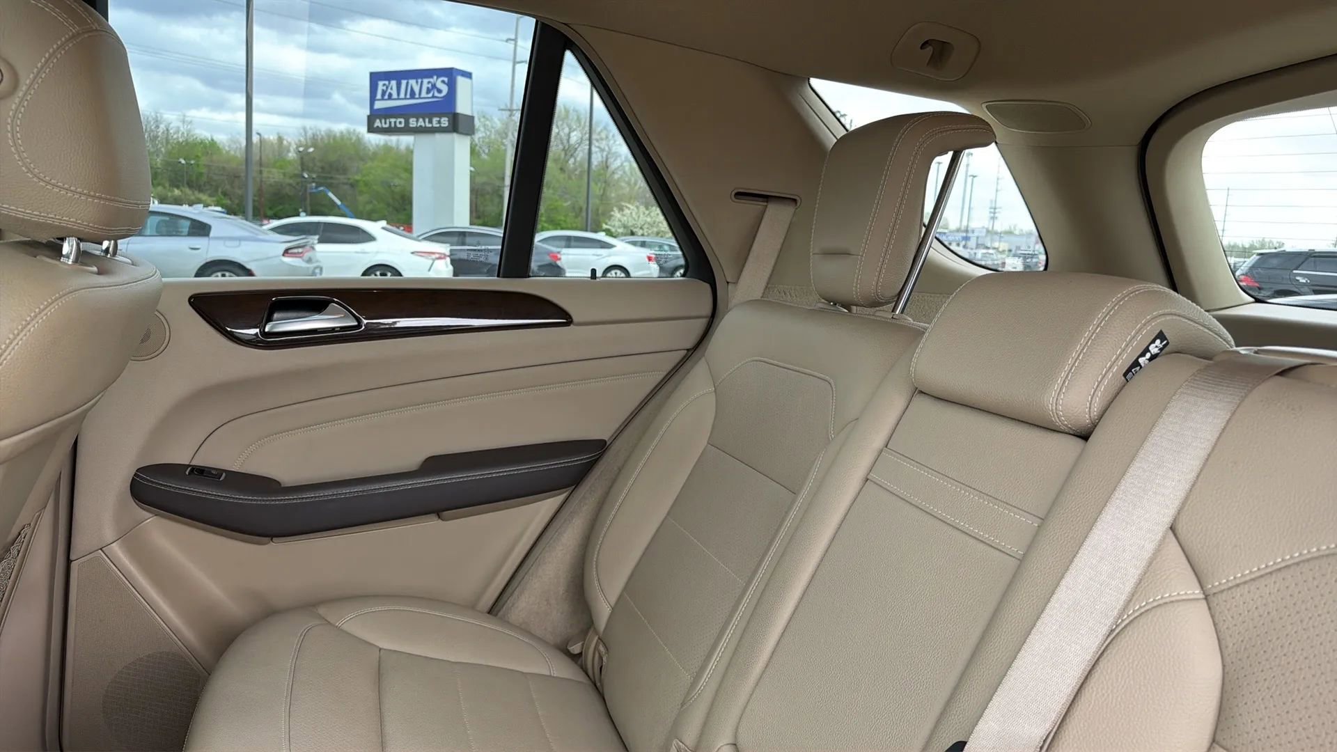 Used 2015 Mercedes-Benz ML 350 4MATIC image 43