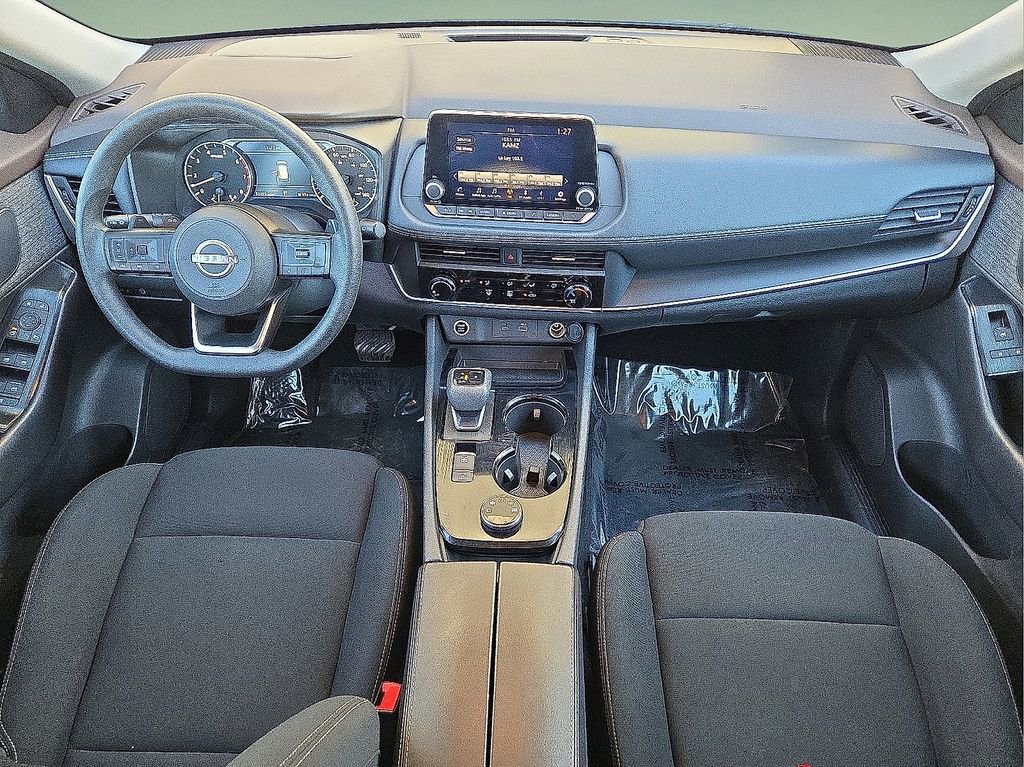 Used 2023 Nissan Rogue S image 14