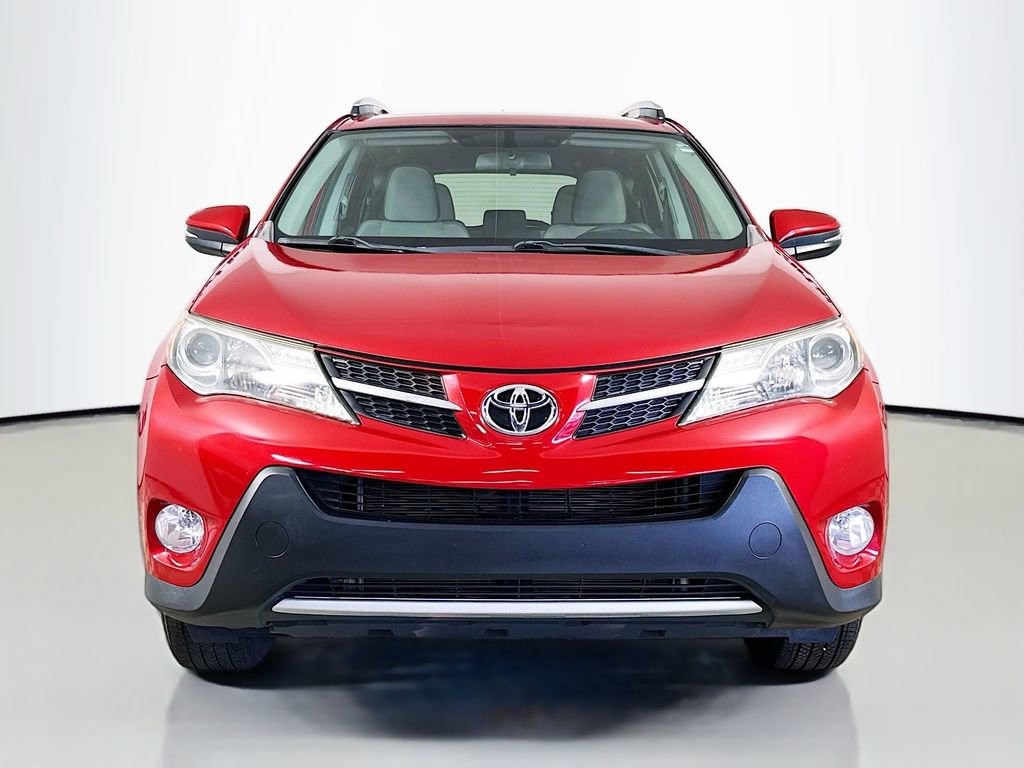 Used 2015 Toyota RAV4 XLE FWD image 2