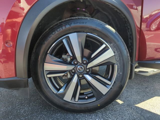 Certified 2021 Nissan Rogue Platinum image 49