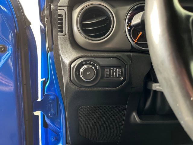 Used 2022 Jeep Wrangler Unlimited Sport image 19