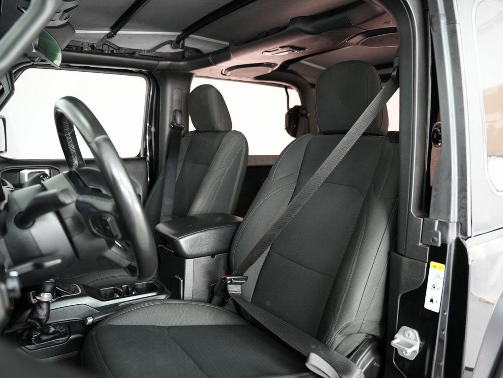 Used 2020 Jeep Wrangler Sport image 40