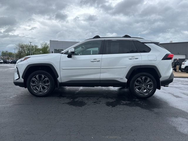 Certified 2023 Toyota RAV4 XLE Premium AWD/4WD image 4