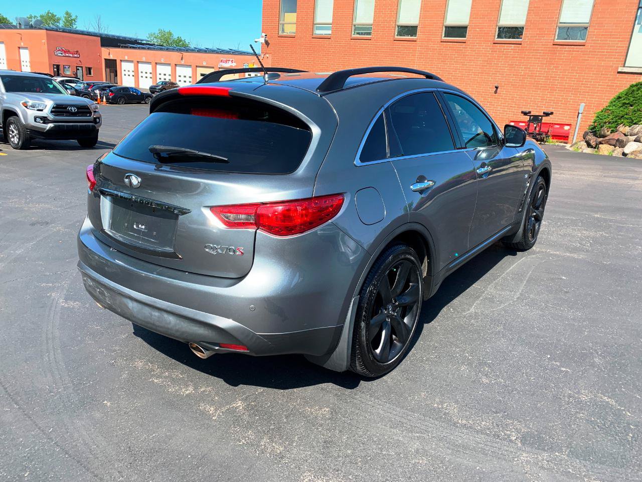Used 2016 INFINITI QX70 AWD image 5