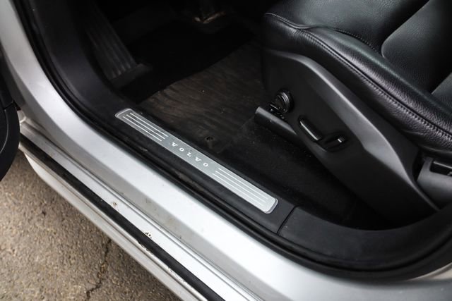 Used 2018 Volvo XC90 T6 Momentum w/ Convenience Package image 60