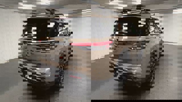 Used 2024 Nissan Pathfinder Rock Creek image 8