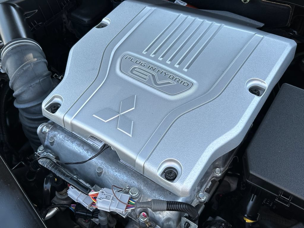 Used 2020 Mitsubishi Outlander GT AWD/4WD image 29