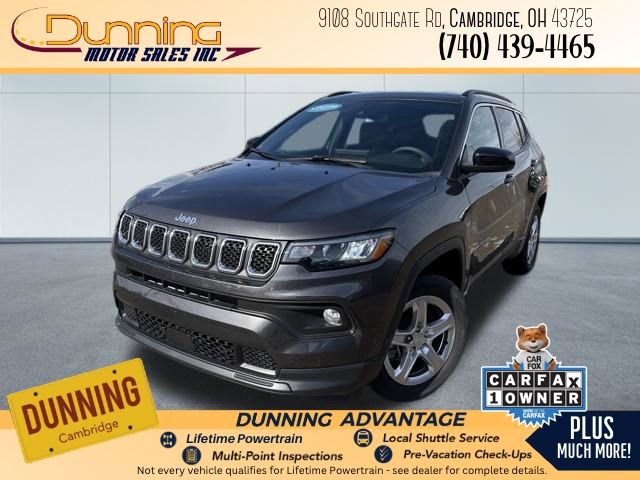 Used 2023 Jeep Compass Latitude image 1