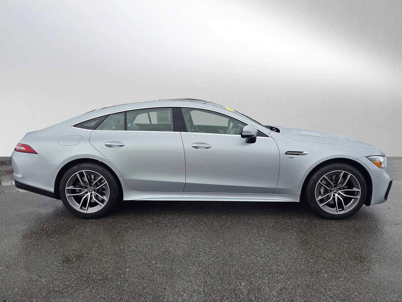 Used 2024 Mercedes-Benz AMG GT 43 image 2