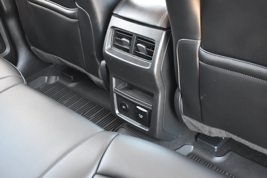Certified 2024 Ford Edge SEL w/ Convenience Package AWD/4WD image 30