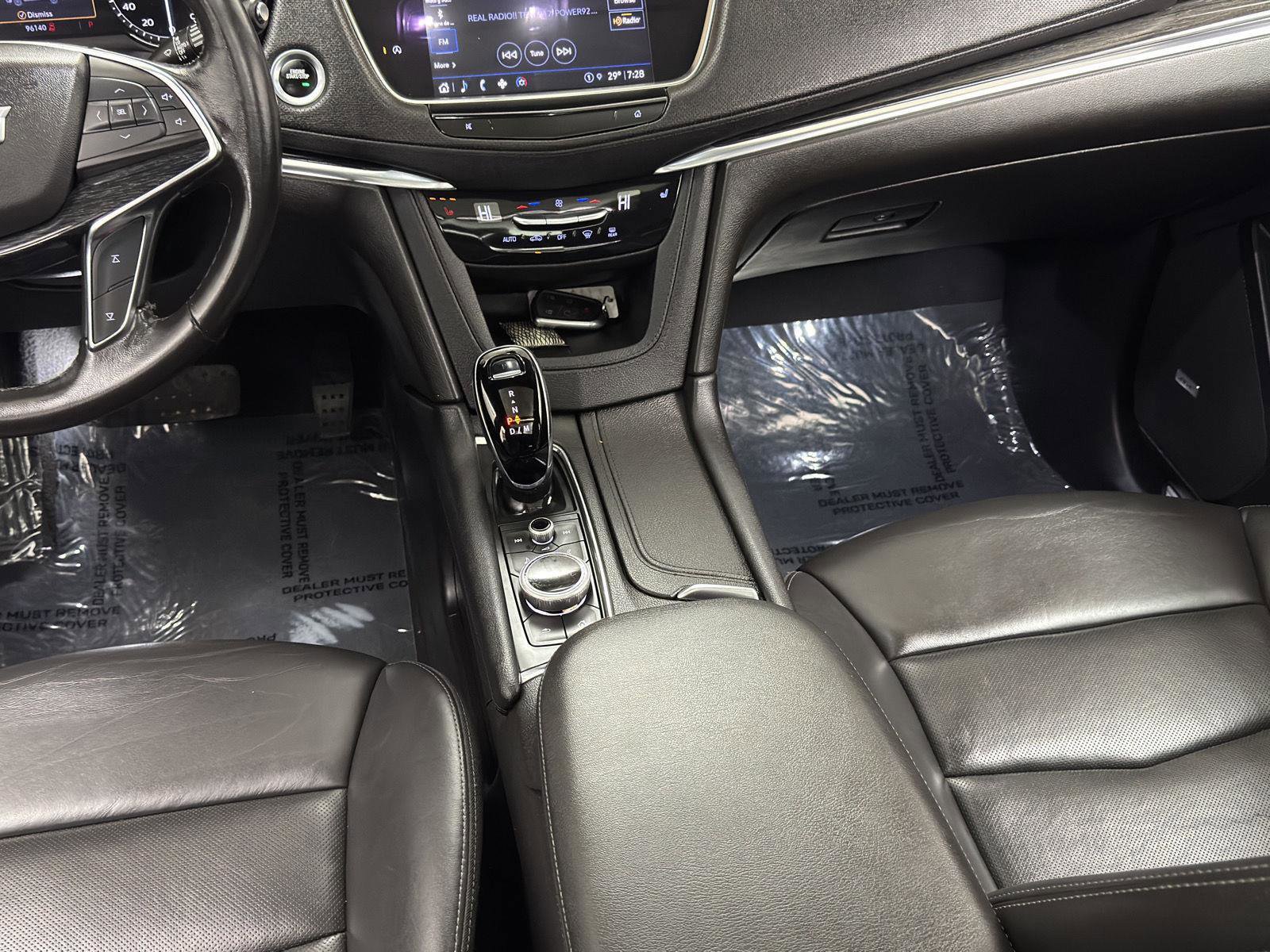 Used 2022 Cadillac XT5 Premium Luxury FWD image 36