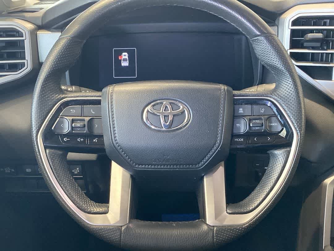 Used 2024 Toyota Tundra Limited AWD/4WD image 17