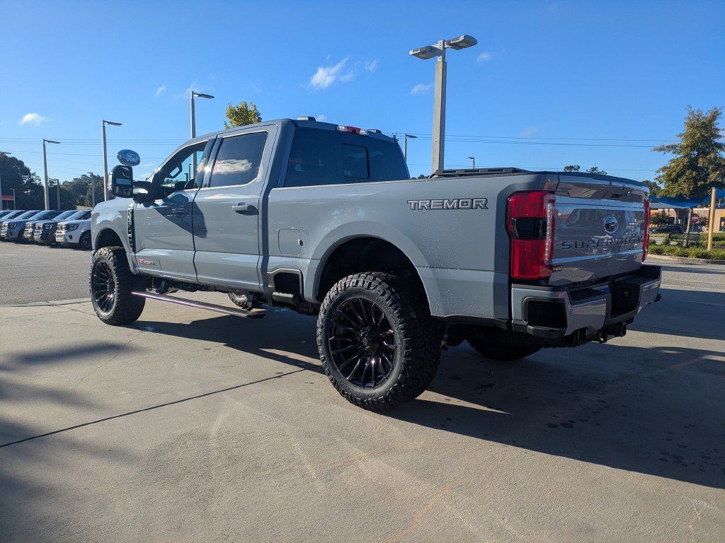 New 2026 Ford F350 Lariat w/ Tremor Off-Road Package AWD/4WD image 7