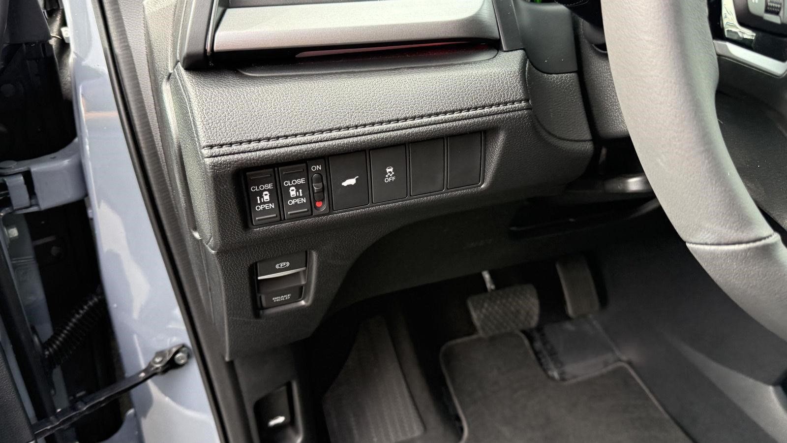 Certified 2026 Honda Odyssey Sport-L image 15