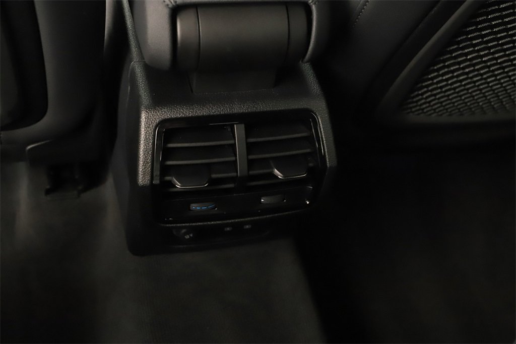 Certified 2025 Audi Q3 2.0T Premium Plus w/ Premium Plus Package image 23