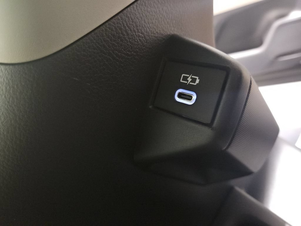 New 2026 Toyota Grand Highlander XLE FWD image 34