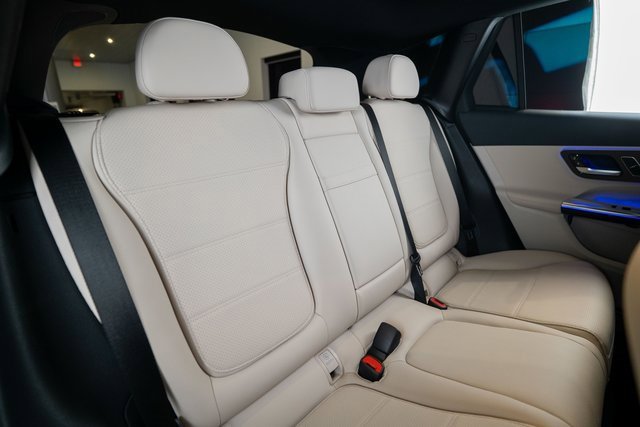 New 2026 Mercedes-Benz GLC 300 4MATIC image 31