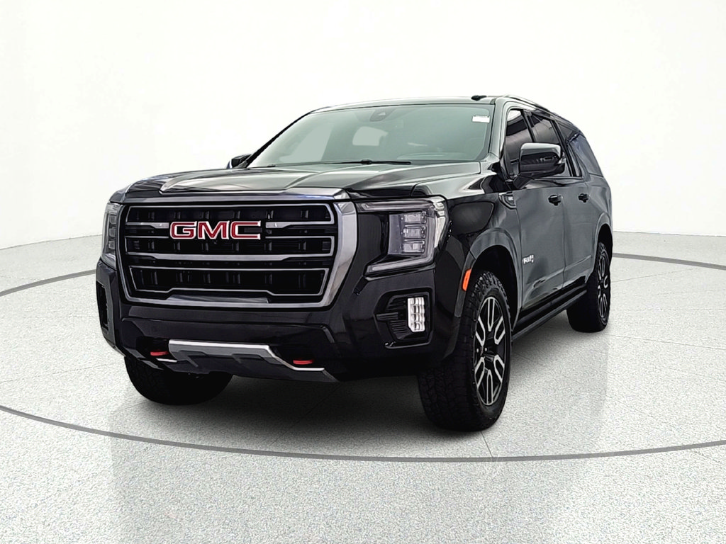 Used 2022 GMC Yukon XL AT4 w/ Technology Package AWD/4WD image 2