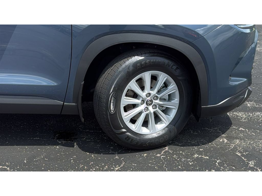 New 2026 Toyota Grand Highlander AWD image 11