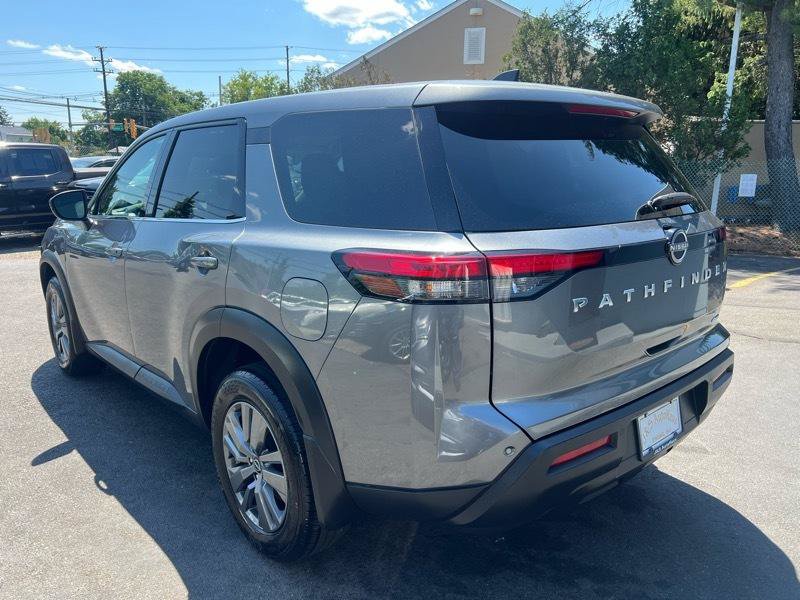 Used 2024 Nissan Pathfinder S w/ Cargo Package AWD/4WD image 4