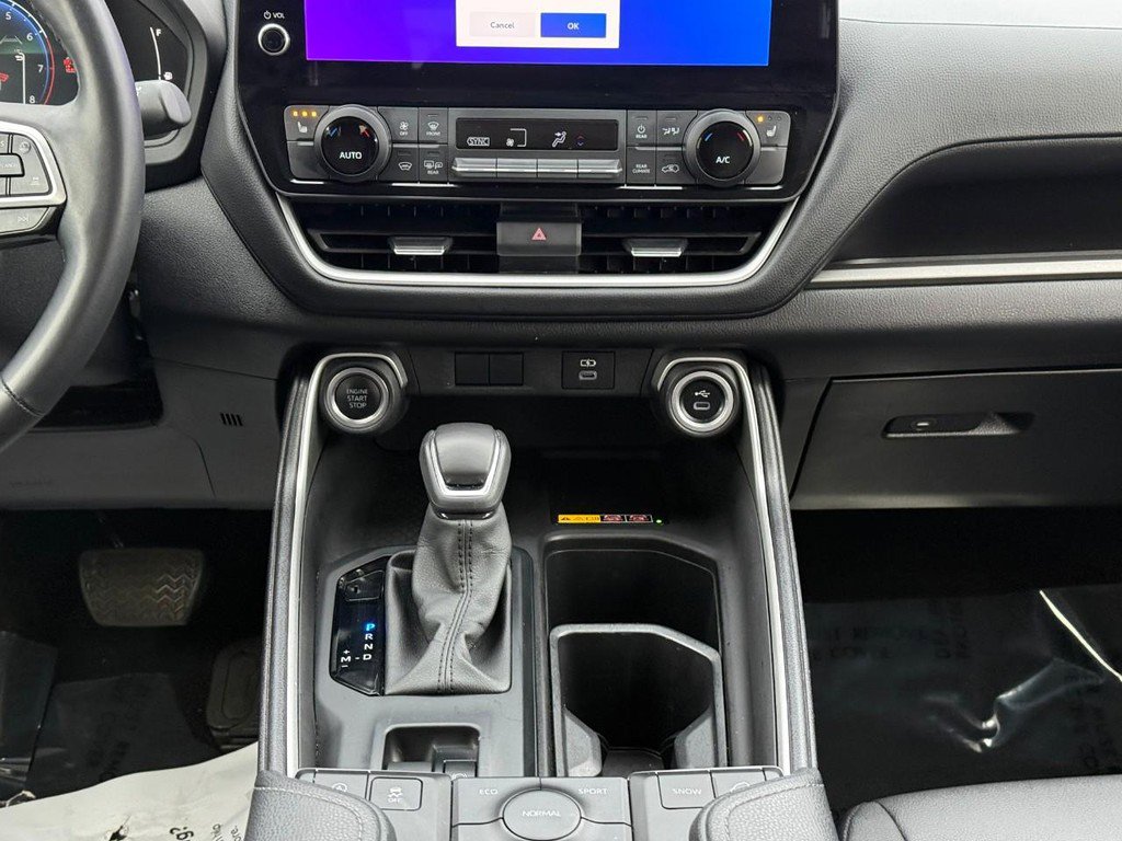 Certified 2024 Toyota Grand Highlander AWD image 18