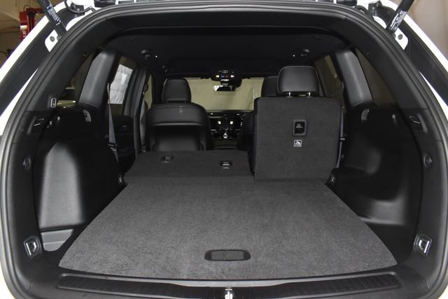 New 2026 Jeep Grand Cherokee Altitude image 29