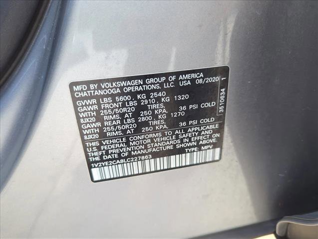 Used 2020 Volkswagen Atlas Cross Sport SE w/ Towing Package image 29